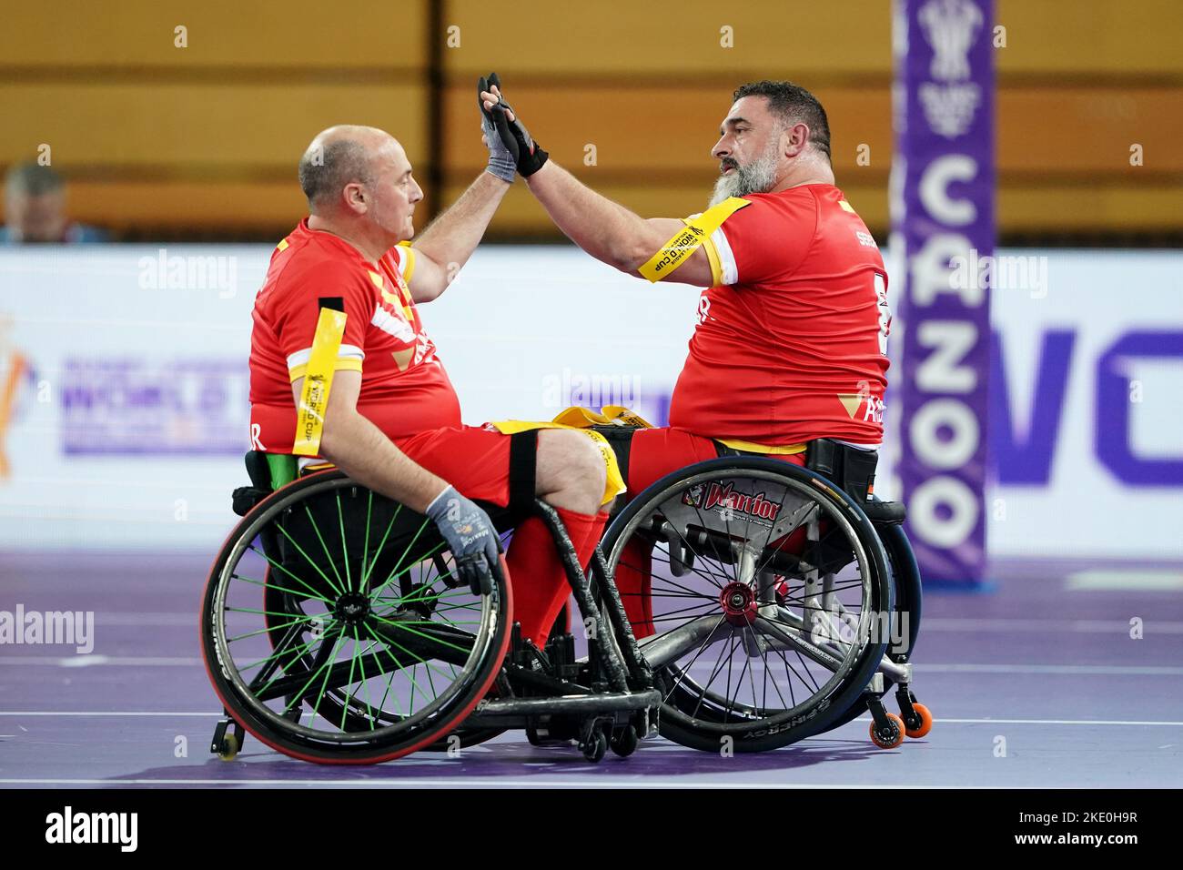 Spanien feiert nach der Weltmeisterschaft der RollstuhlRugby League ein Spiel in der Copper Box Arena in London. Bilddatum: Mittwoch, 9. November 2022. Stockfoto
