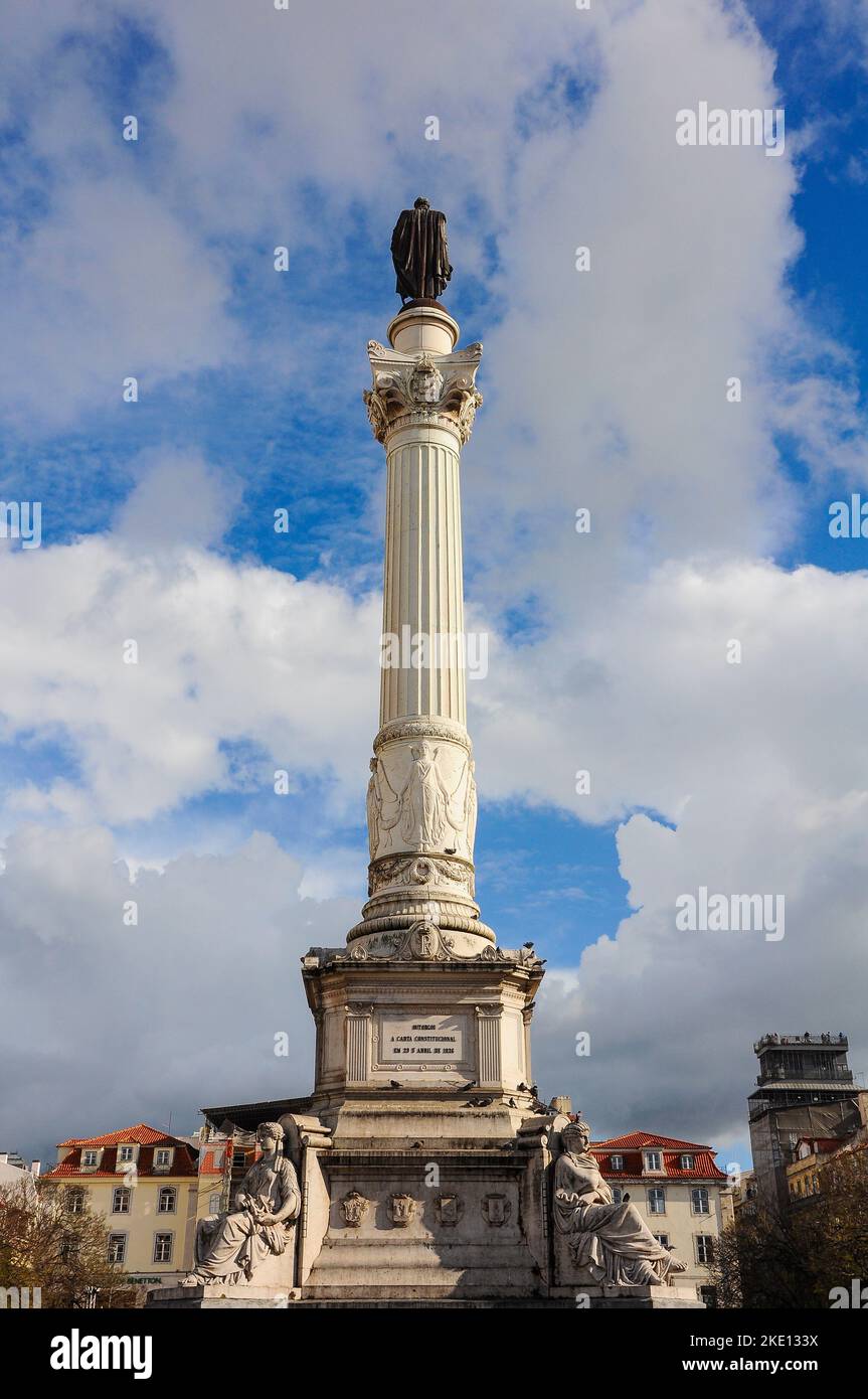 Kaiser Pedro IV.: Majestätische Hommage auf dem Rossio-Platz in Lissabon Stockfoto