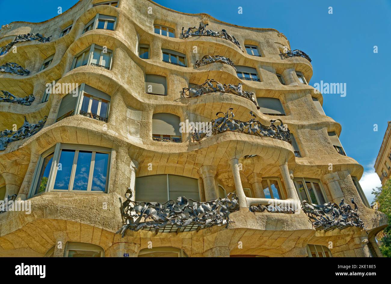 Casa Mila, Gebäude La Pedrera im Zentrum von Barcelona, Spanien, entworfen von Antonio Gaudi. Stockfoto