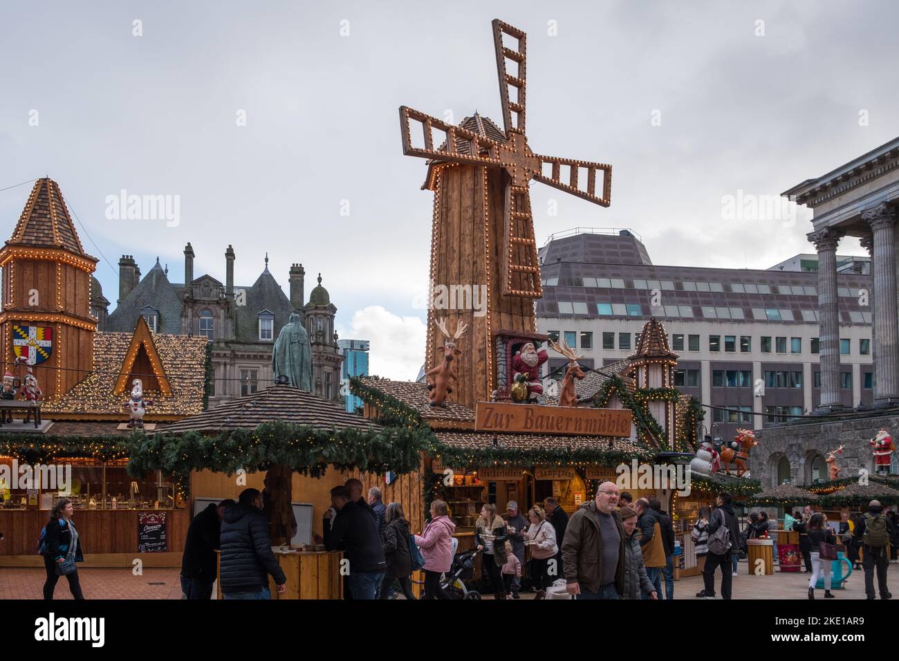 Der deutsche Weihnachtsmarkt in Birmingham am Victoria Square in Birmingham Stockfoto