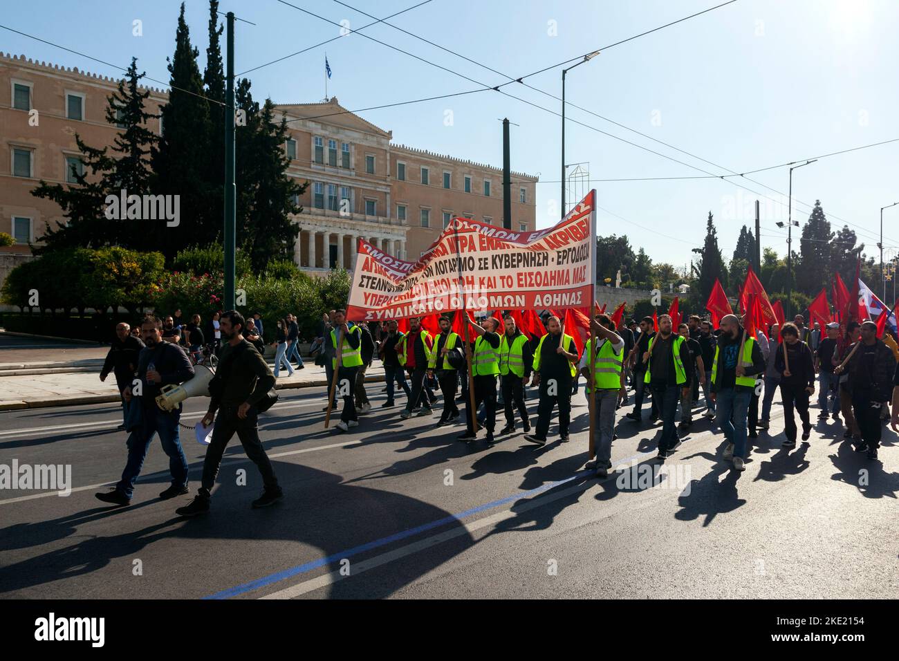 Demonstration der Gewerkschaften während eines Generalstreiks gegen die übermäßigen Lebenshaltungskosten, die hohen Energiekosten, Inflation und Sparmaßnahmen. Stockfoto