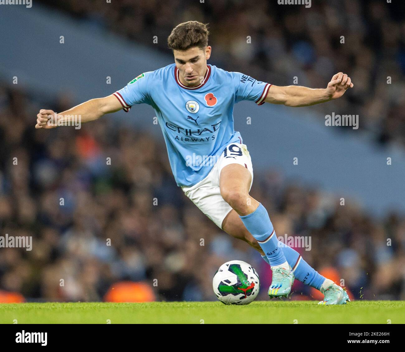 City Stadium, Manchester, Großbritannien. 9.. November 2022. Carabao Cup Football, Manchester City versus Chelsea; Julian Alvarez von Manchester City Kredit: Action Plus Sports/Alamy Live News Stockfoto