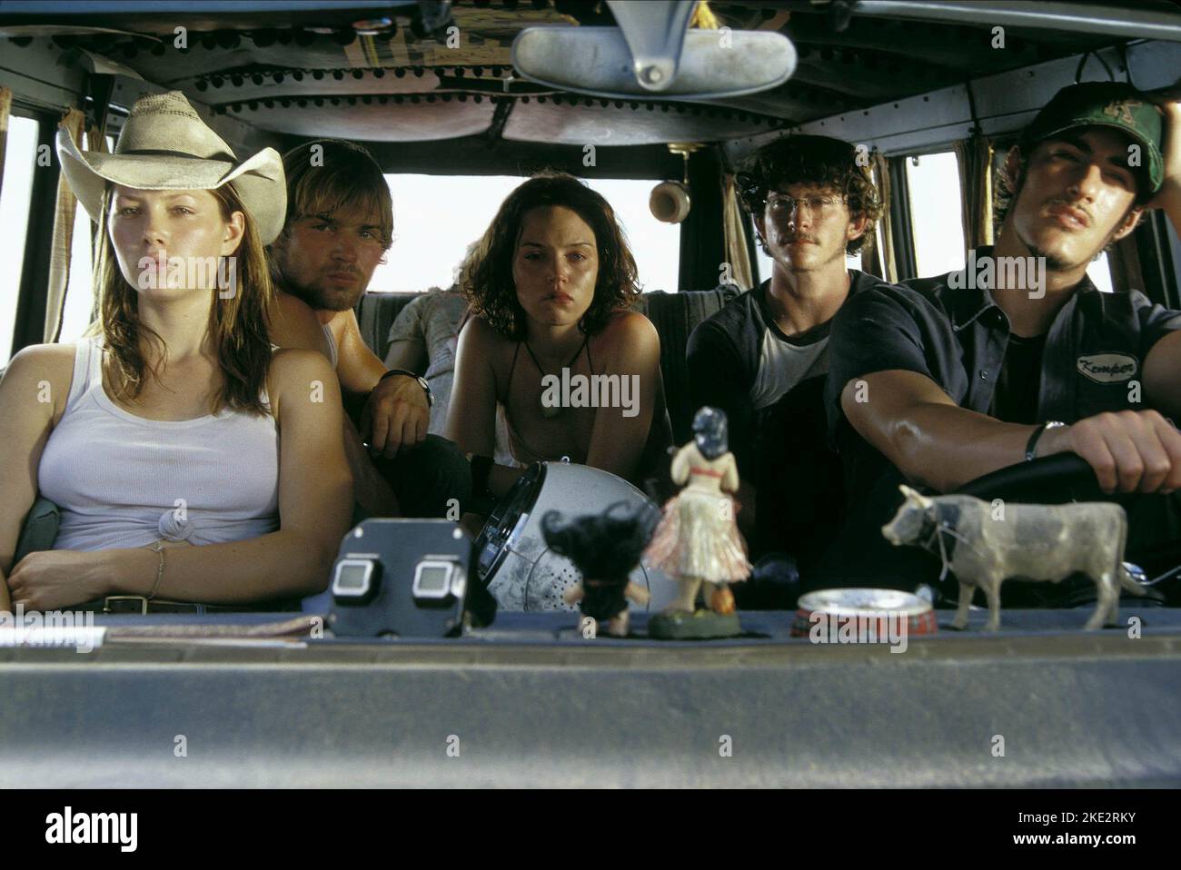 DAS KETTENSÄGENMASSAKER VON TEXAS, JESSICA BIEL, MIKE VOGEL, ERICA LEERHSEN, JONATHAN TUCKER, ERIC BALFOUR, 2003 Stockfoto