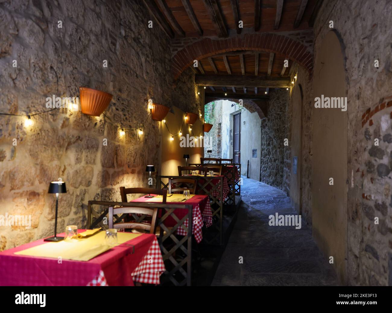 Massa marittima restaurant Fotos und Bildmaterial in hoher Auflösung