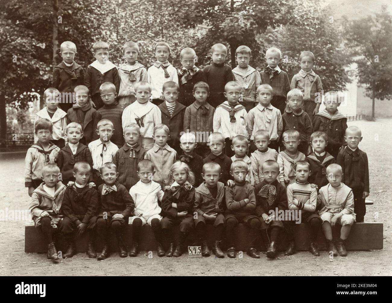 Klassenfoto mit Schülern der Grundschule, Deutschland 1903 Stockfoto