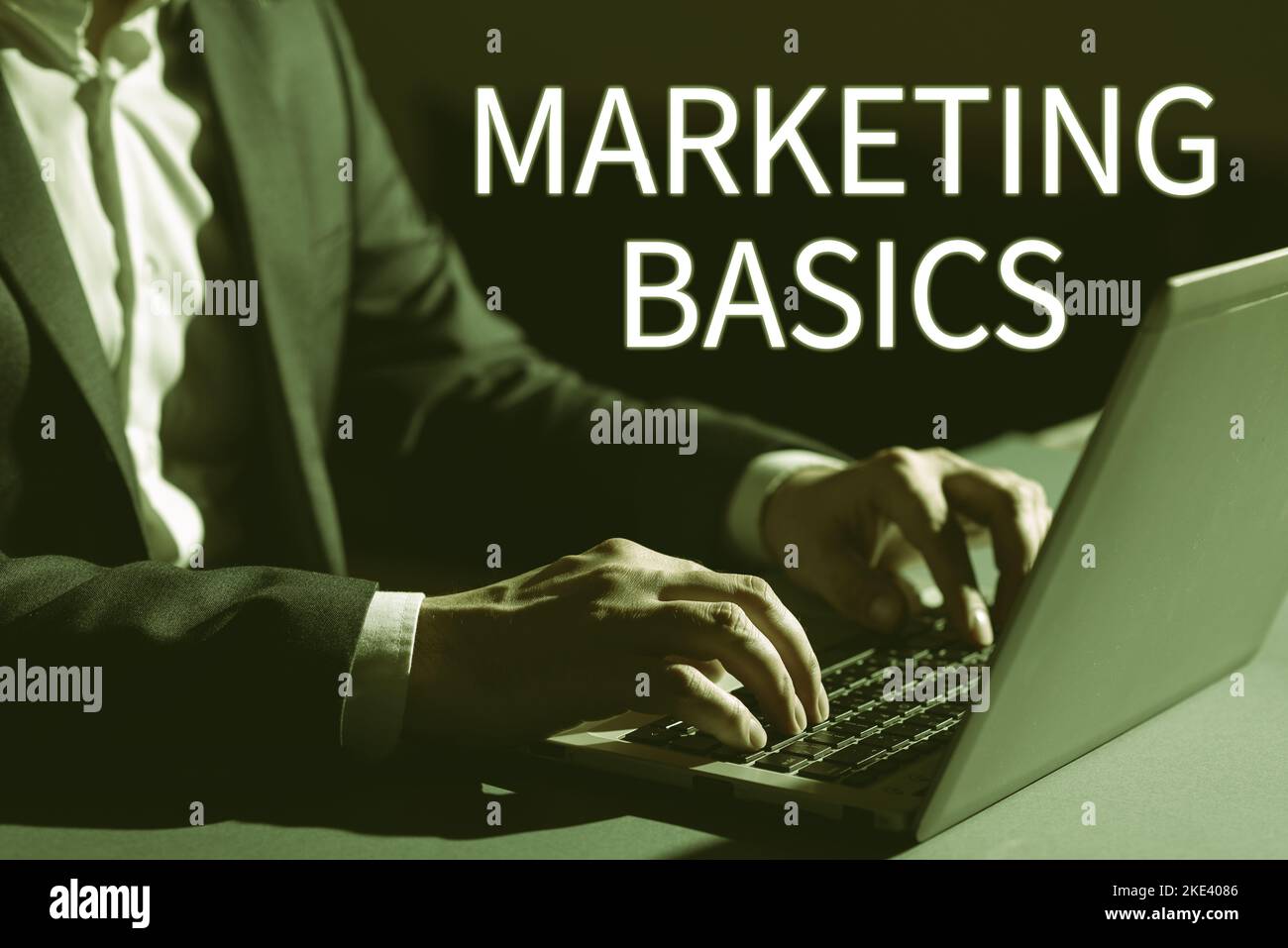 Text mit Inspiration Marketing-Grundlagen. Wort für Aktivitäten, die ein Unternehmen unternimmt, um Produkte zu bewerben und zu verkaufen Stockfoto