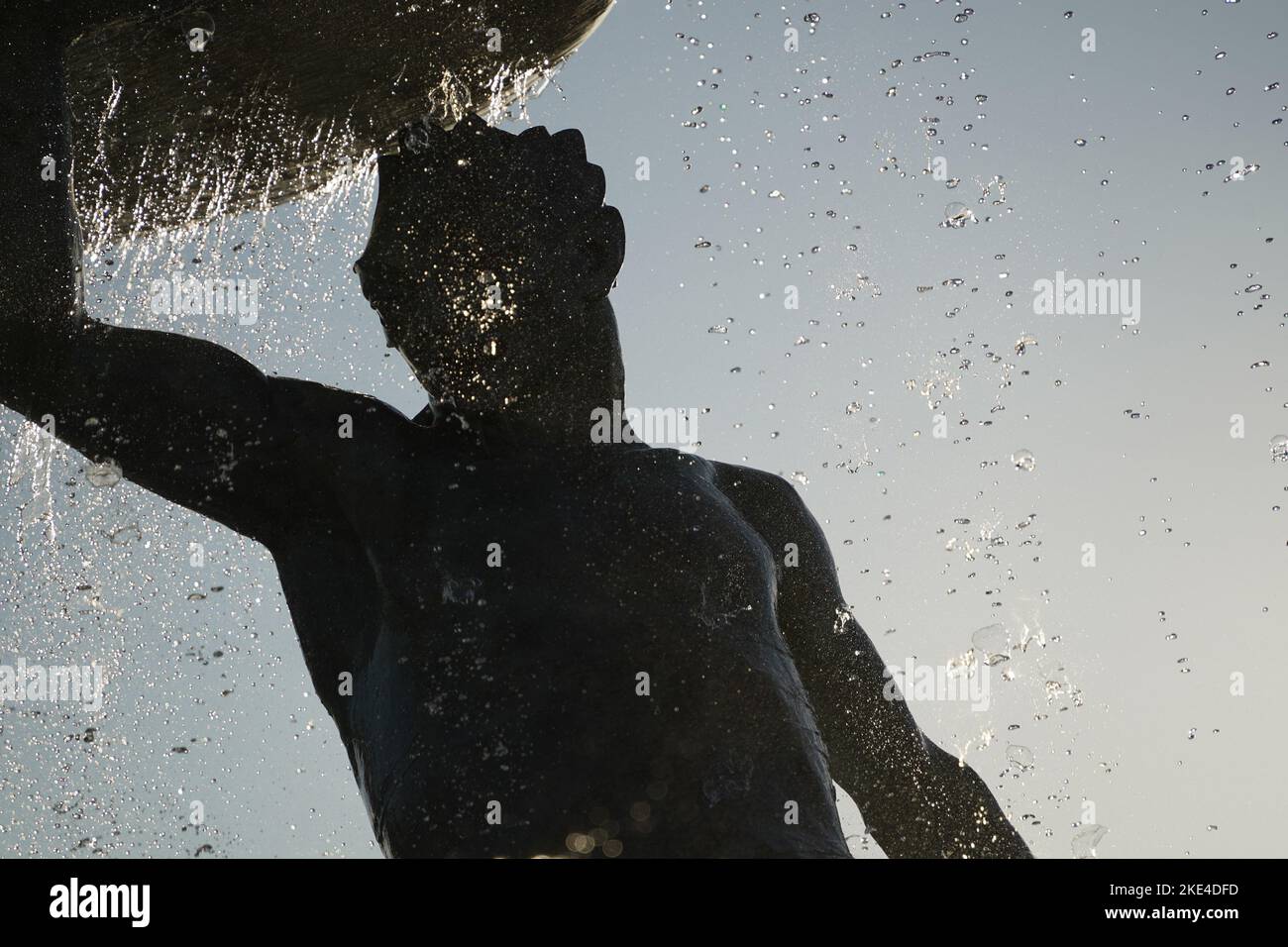 triton-Brunnen in malta la valletta bei Sonnenuntergang Stockfoto