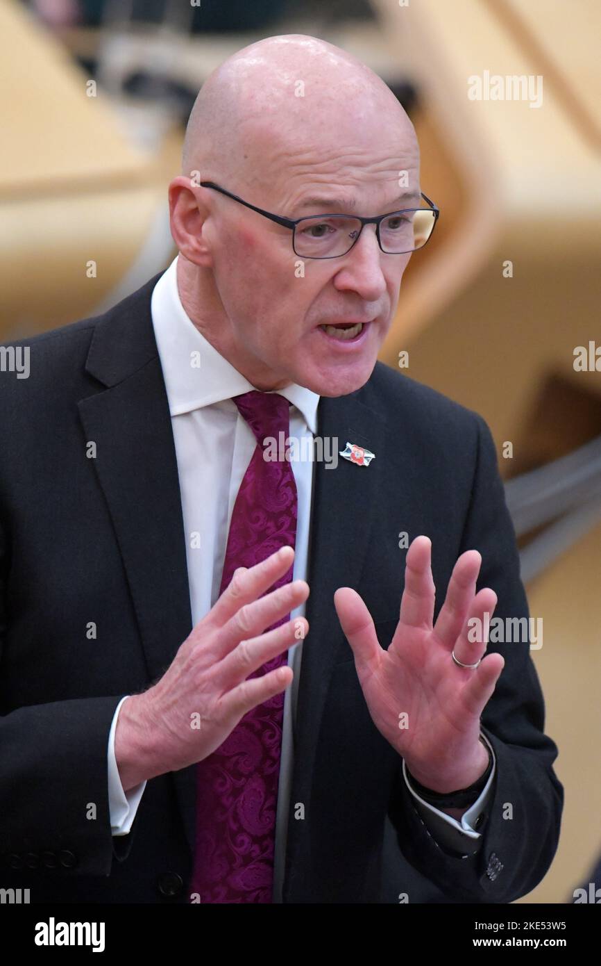 Edinburgh Schottland, Großbritannien 10. November 2022. John Swinney, Stellvertretender erster Minister von Schottland bei Fragen des Ersten Ministers im schottischen Parlament. Credit sst/alamy live News Stockfoto Edinburgh Schottland, Großbritannien 10. November 2022. John Swinney, Stellvertretender erster Minister von Schottland bei Fragen des Ersten Ministers im schottischen Parlament. Credit sst/alamy live News Stockfoto