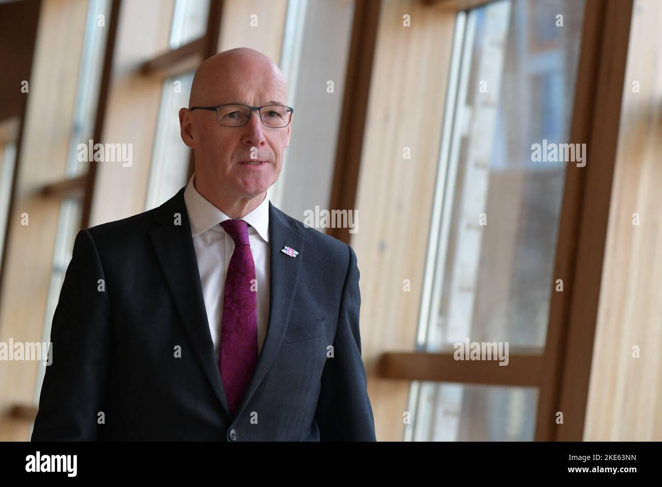 Edinburgh Schottland, Großbritannien 10. November 2022. John Swinney kommt zu Fragen des Ersten Ministers im schottischen Parlament. Kredit sst/alamy live News Stockfoto Edinburgh Schottland, Großbritannien 10. November 2022. John Swinney kommt zu Fragen des Ersten Ministers im schottischen Parlament. Kredit sst/alamy live News Stockfoto