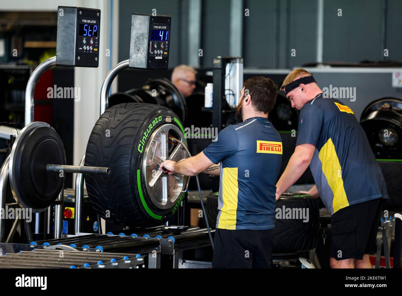 Sao Paulo, Brasilien. 10.. November 2022. Pirelli Tires, F1 Grand Prix von Brasilien beim Autodromo Jose Carlos Pace am 10. November 2022 in Sao Paulo, Brasilien. (Foto von HIGH TWO) Quelle: dpa/Alamy Live News Stockfoto