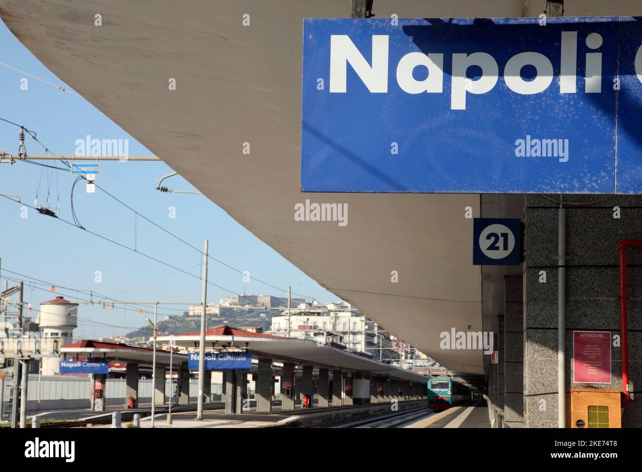 Napoli Centrale / Naples Hauptbahnhof, Italien. Stockfoto