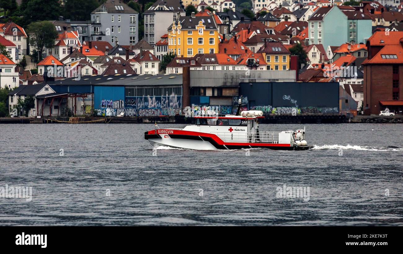 Rotes Kreuz-Schiff Bjorgvin (Bjørgvin) in Puddefjorden, Hafen von Bergen, Norwegen Stockfoto