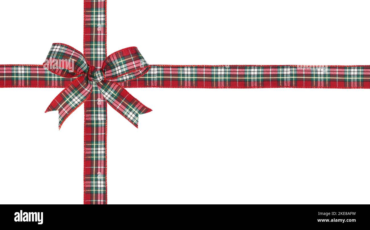 Rot, grün und weiß karierte Weihnachtsgeschenk Schleife und Band. Eingewickeltes Box-Layout isoliert auf weißem Hintergrund. Stockfoto
