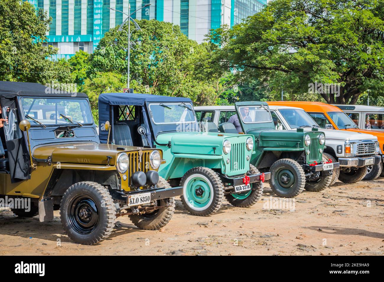 kochi, Indien. 15 Aug 2022: Ausstellung von Oldtimer, Vorderansicht von Oldtimer Oldtimer. Klassische Schönheit, die solide, aber elegant und attraktiv aussieht Stockfoto