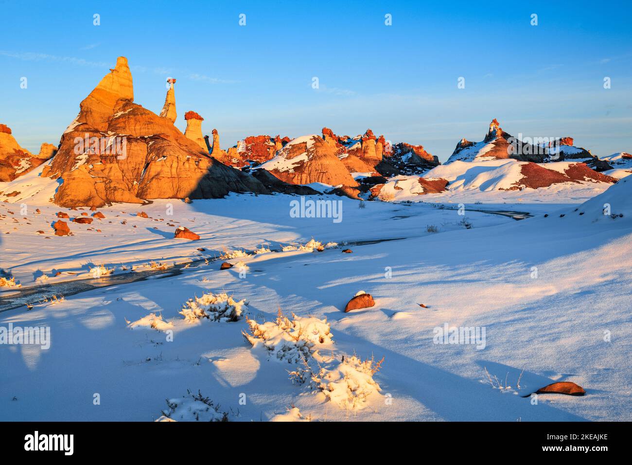Bisti Badlands, Monolith und Hoodoos im Winter, USA, New Mexico Stockfoto
