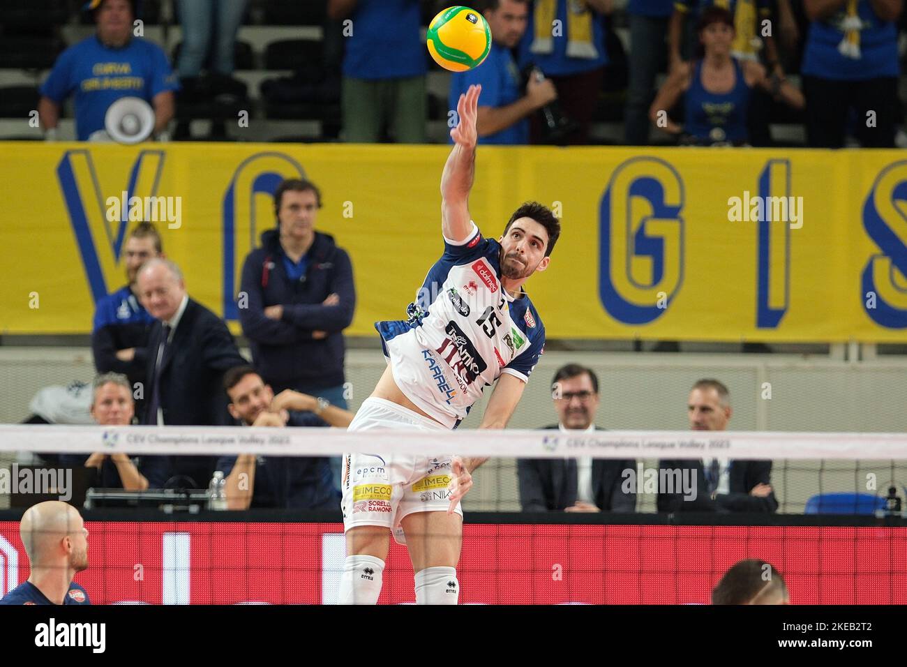 Trento, Italien, 10. November 2022ITAS Trentino VS Decospan VT Menen gültig für den ersten Tag des CEV Männer Volleyball Champions League 2022 - Pool D Turniers am 10. November 2022 in der BLM Group Arena in Trient, Stockfoto