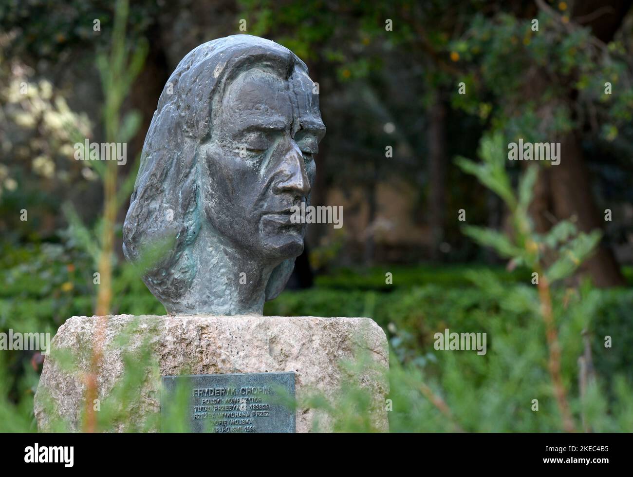 Büste des polnischen Musikers und Komponisten Frederic Chopin im Garten der Cartuja de Valldemossa auf Mallorca, Spanien. Stockfoto