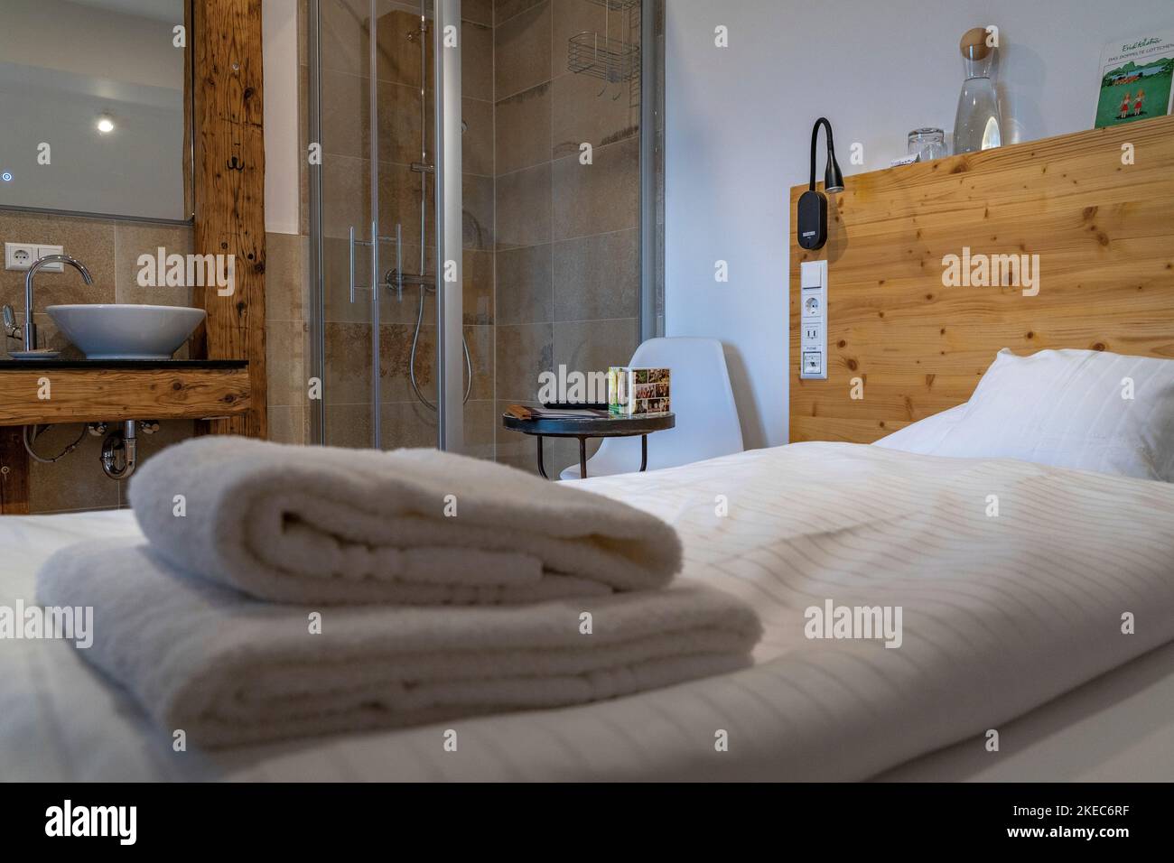 Europa, Deutschland, Süddeutschland, Baden-Württemberg, Schwarzwald, Zimmer im Thurner Inn am Thurner Pass Stockfoto