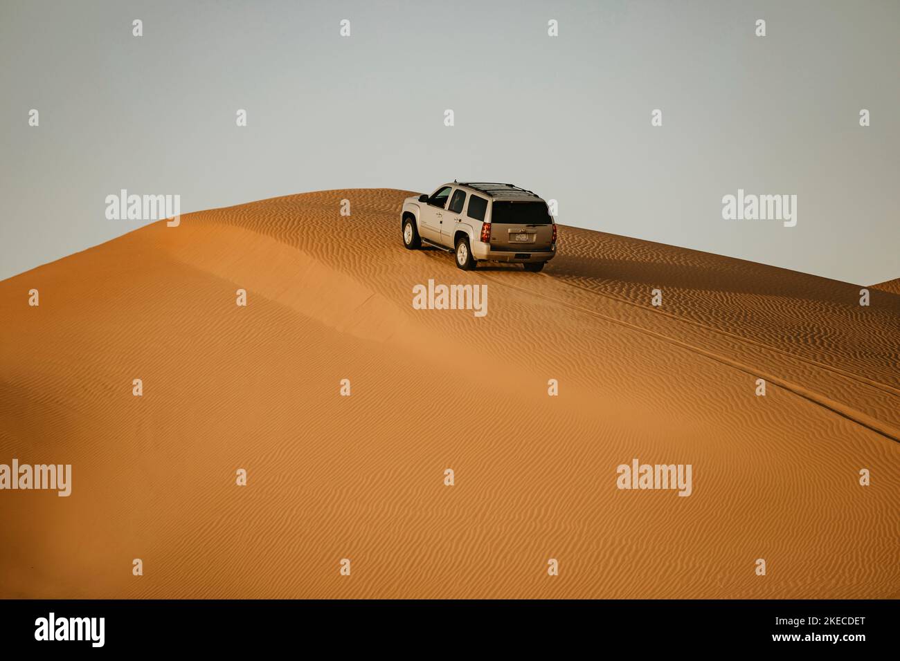 Saudi-Arabien, Provinz Najran, Najran, Wüste, Düne, Auto Stockfoto