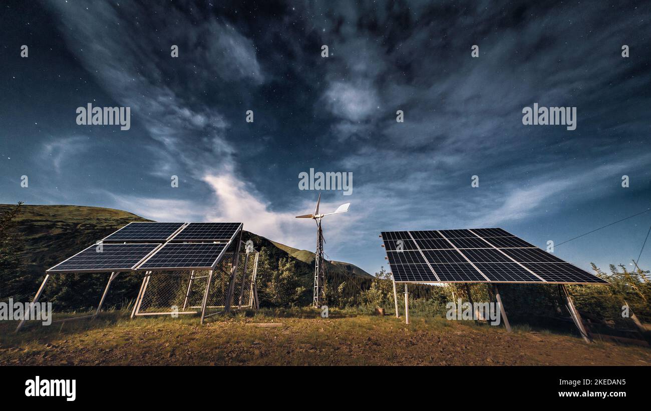 Sternenhimmel auf Wetterstationen in den Karpaten Stockfoto