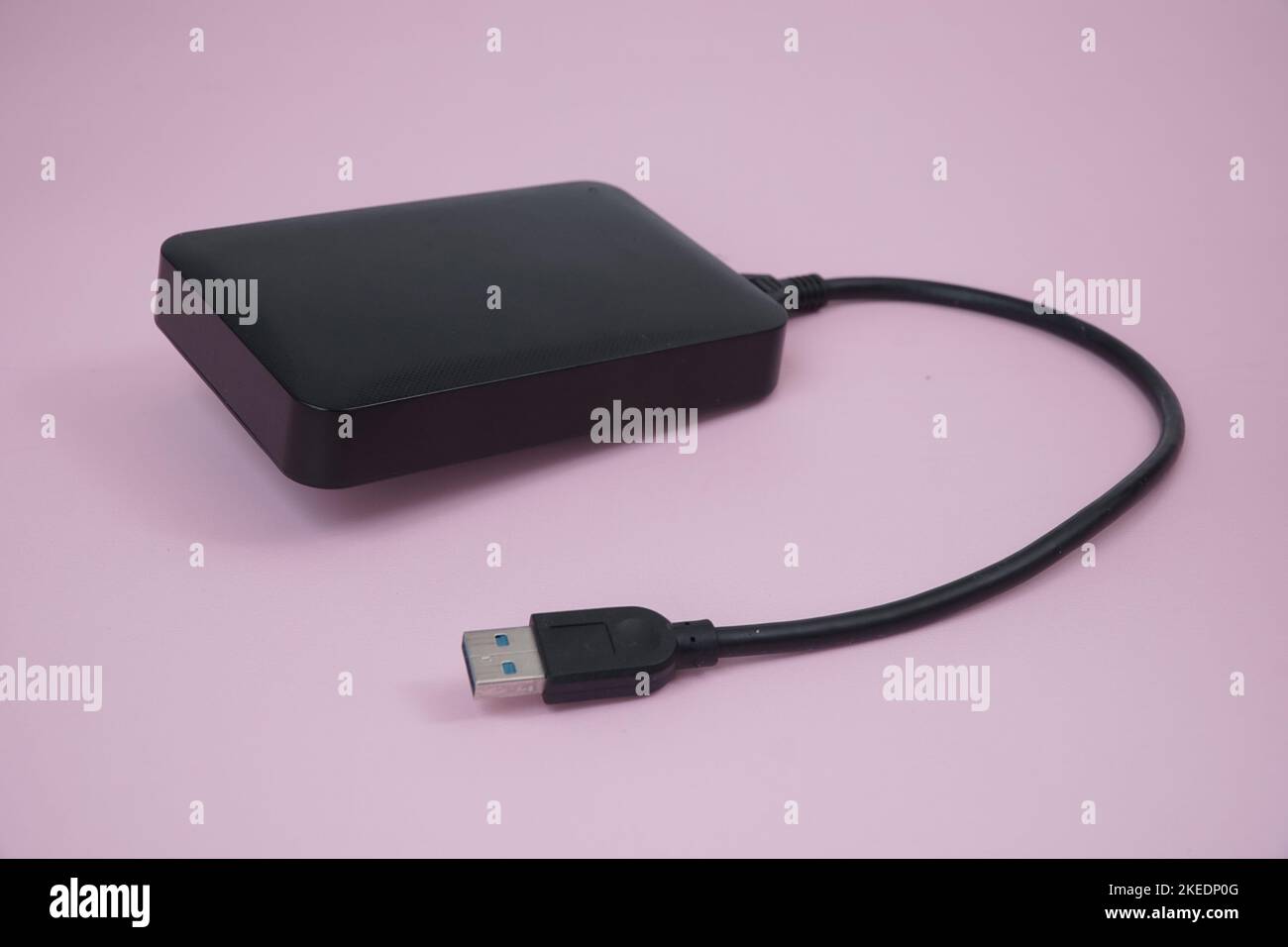 USB-Kabel für tragbare externe Festplatte Stockfoto