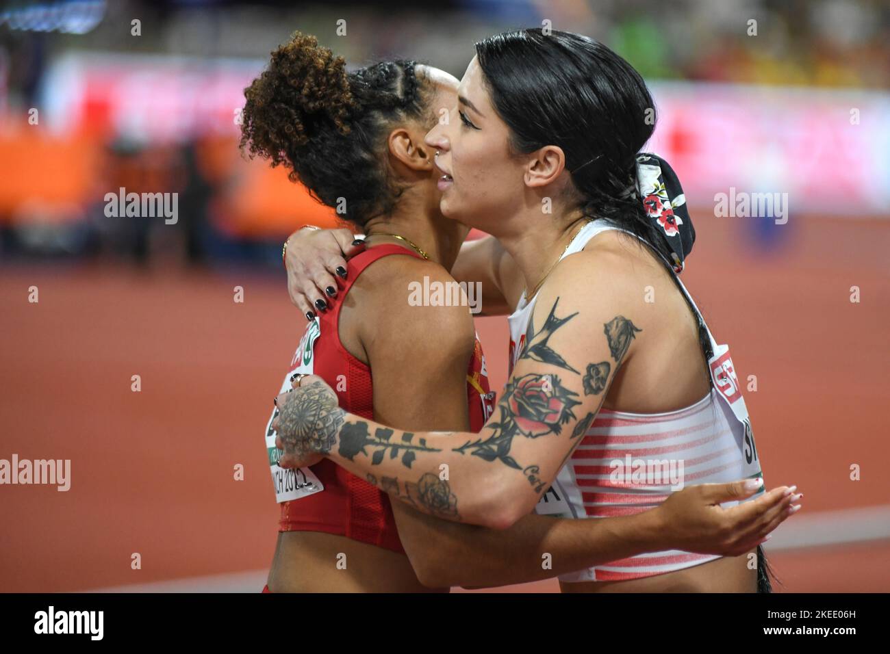 Jael Bestue (Spanien), Ewa Swoboda (Polen). 100m Frauen Halbfinale. Europameisterschaften München 2022 Stockfoto
