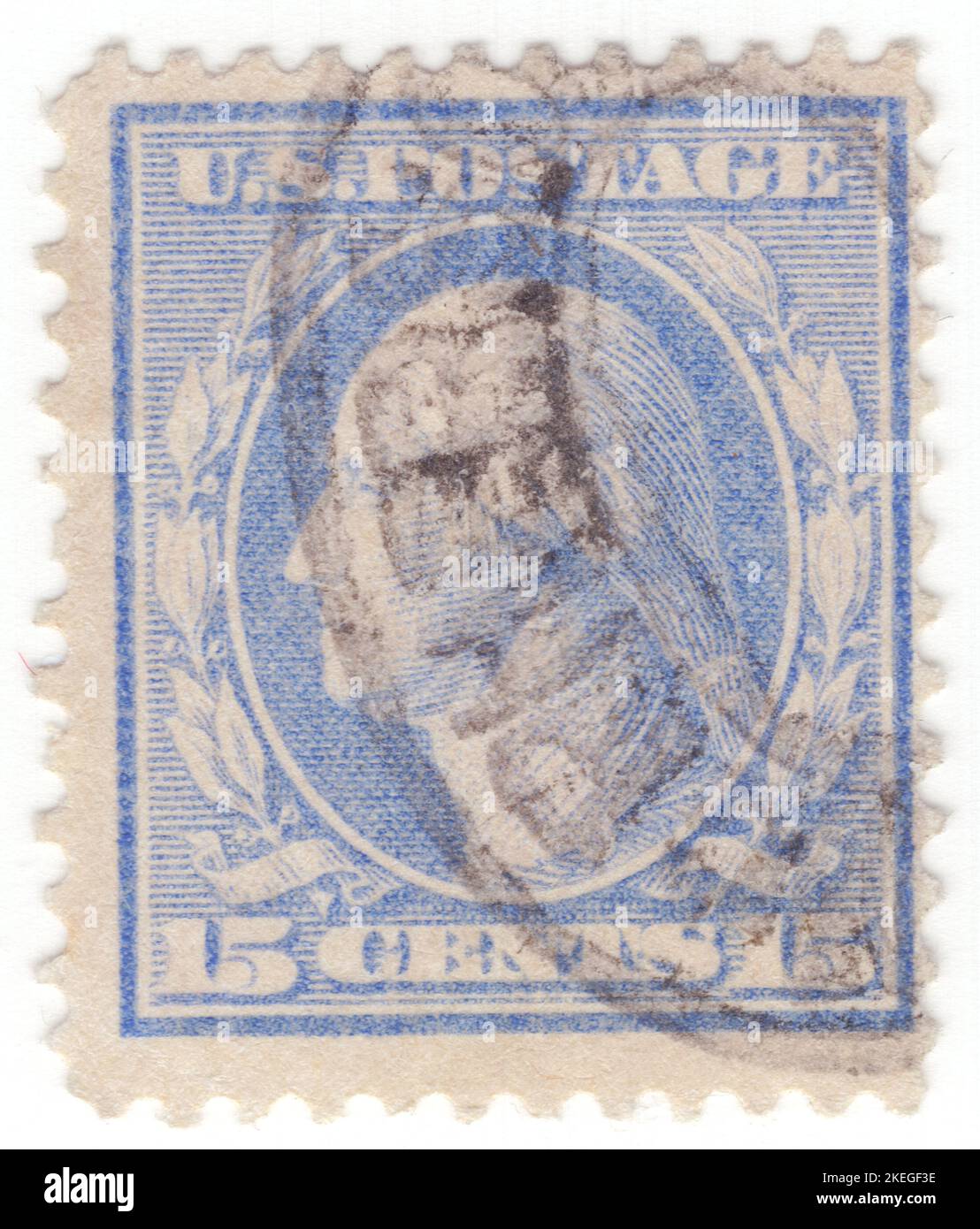 USA - 1909: Eine 15 Cent blasse ultramarine Briefmarke, die das Porträt von George Washington darstellt. Amerikanischer Militäroffizier, Staatsmann und Gründungsvater, der von 1789 bis 1797 als erster Präsident der Vereinigten Staaten diente. Vom Kontinentalkongress zum Kommandeur der Kontinentalarmee ernannt, führte Washington die Patriot-Kräfte zum Sieg im amerikanischen Revolutionskrieg und diente als Präsident des Verfassungskonvents von 1787, der die Verfassung der Vereinigten Staaten und der amerikanischen Bundesregierung schuf. Washington wurde als „Vater seines Landes“ bezeichnet Stockfoto