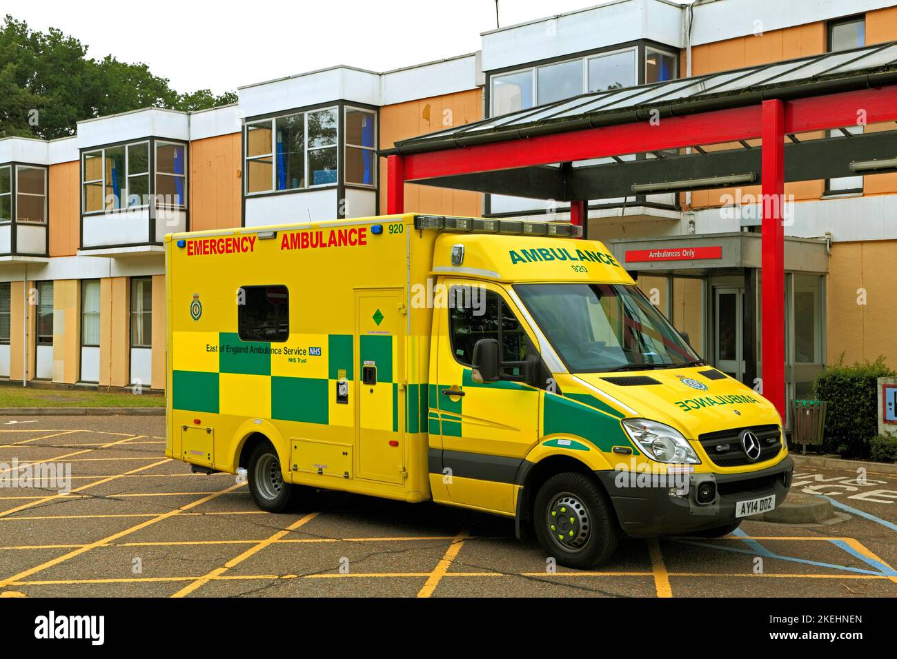 Krankenhaus der Königin-Elizabeth, Kings Lynn, östlich von England Rettungswagen, NHS, Norfolk, England, Vereinigtes Königreich Stockfoto