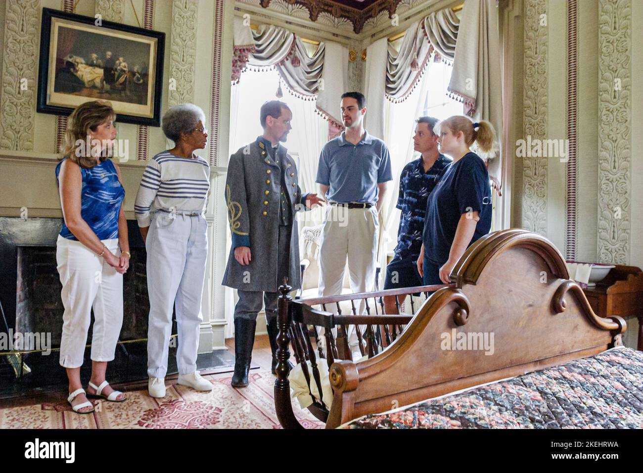 Newport News Virginia, Lee Hall Mansion, Besucher reisen Reise touristischer Tourismus Wahrzeichen Kultur Kultur Kultur, Urlaub Gruppe Menschen Person Stockfoto