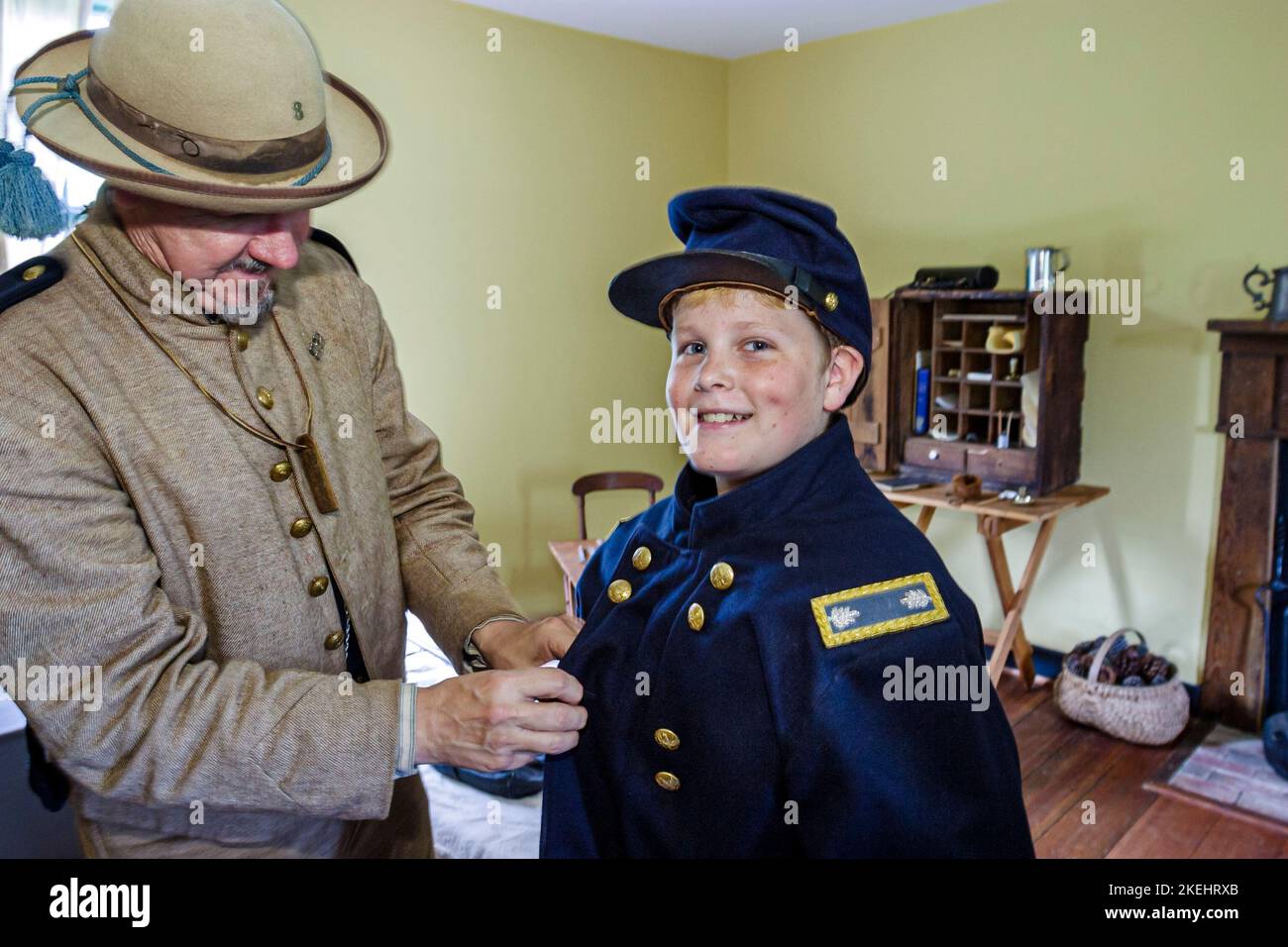 Newport News Virginia, Endview Plantation, Besucher reisen reisen Tour touristischer Tourismus Wahrzeichen Kultur Kultur Kultur, Urlaub Gruppe Menschen Pers Stockfoto