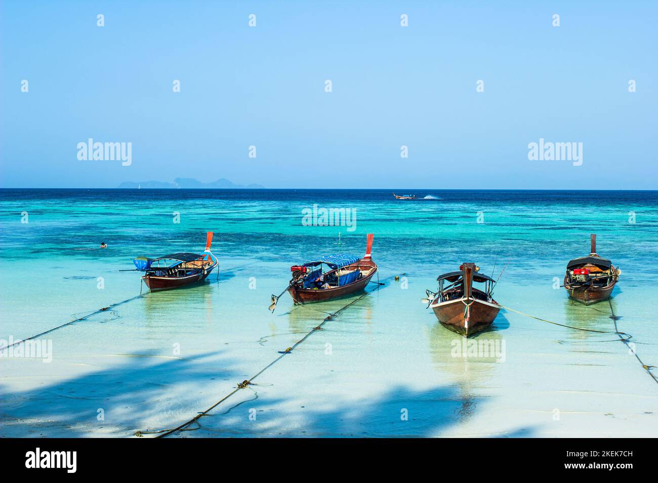 Exotisches Strandreiseziel. Paradiesische Insel in Thailand. Thai Tourismus Schönheit Landschaft Stockfoto