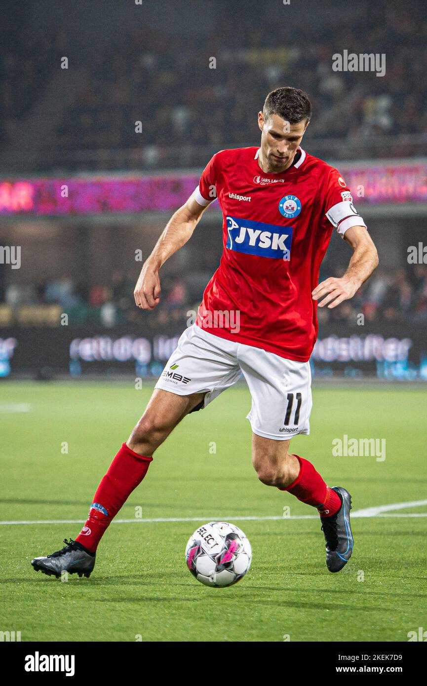 Silkeborg, Dänemark. 12.. November 2022. Nicklas Helenius (11) aus Silkeborg, GESEHEN WÄHREND des Superliga-Spiels 3F zwischen Silkeborg IF und Lyngby Boldklub im Jysk Park in Silkeborg. (Foto: Gonzales Photo/Alamy Live News Stockfoto