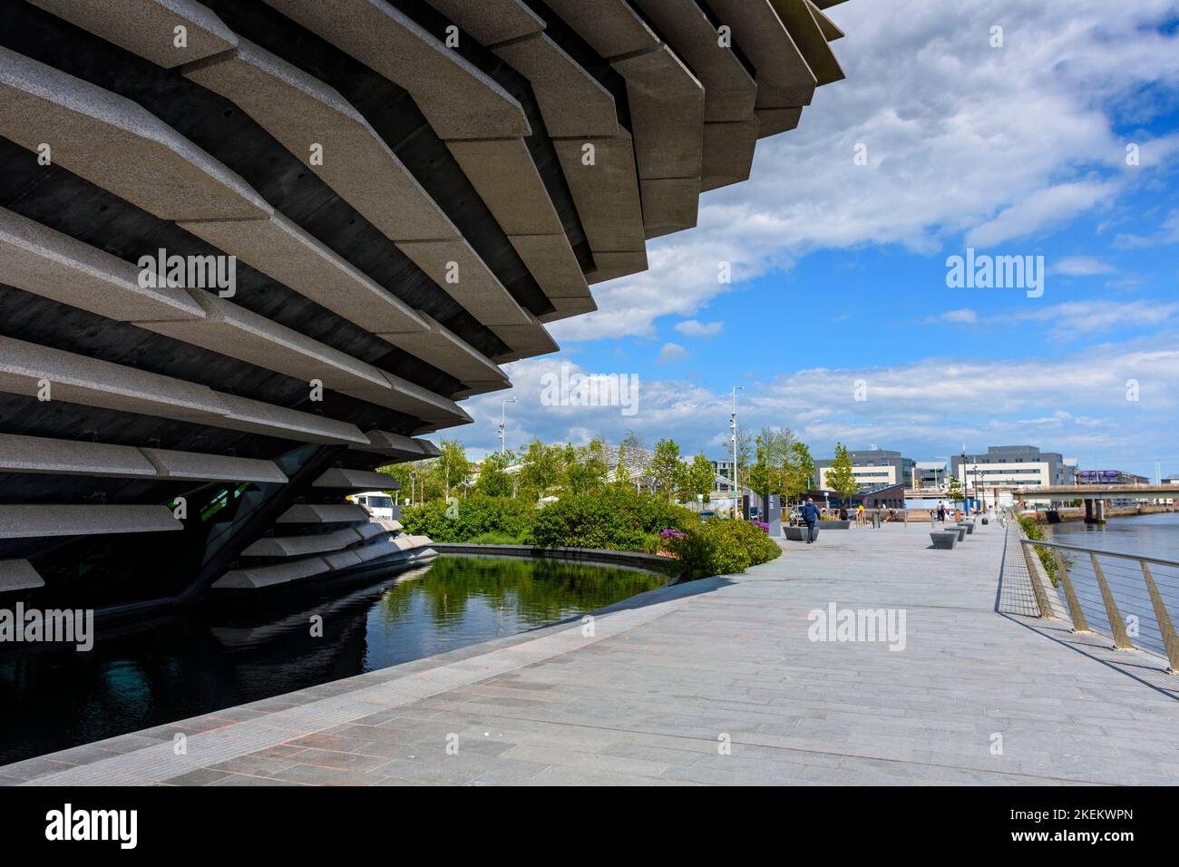Das V&A Design Museum, Riverside Esplanade, Dundee, Schottland, Großbritannien. Architekt Kengo Kuma. Eröffnet Im September 2018. Stockfoto