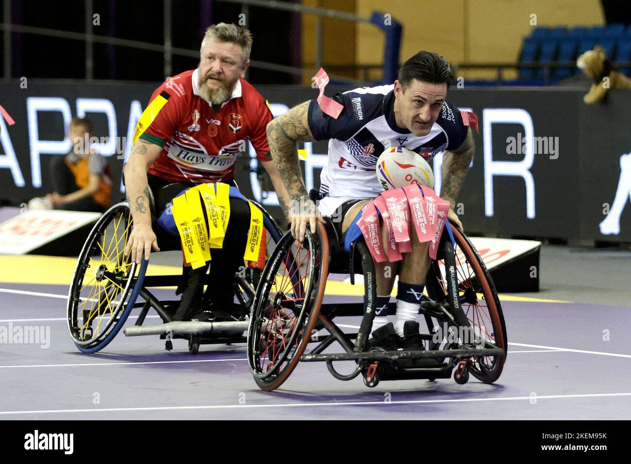 Englands Lewis King in Aktion während des Halbfinalspiels der Wheelchair Rugby League im Eis Sheffield. Bilddatum: Sonntag, 13. November 2022. Stockfoto