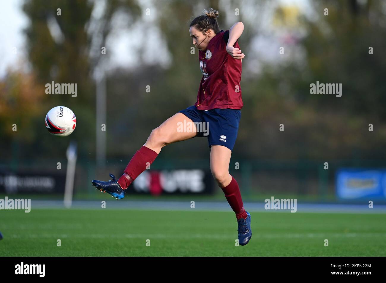 Stephanie Turner aus Cardiff traf WFC - Pflichtfeld: Ashley Crowden - 13/11/2022 - FUSSBALL - Cardiff International Sports Stadium - Cardiff, Wales - Cardiff City Women FC vs. Cardiff met WFC - Genero Adran Premier Phase 1 22/23 Stockfoto