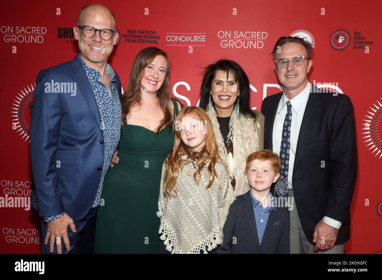 12. November 2022 - Beverly Hills, Kalifornien - Josh Tickell, Rebecca Harrell Tickel, Joanelle Romero. Weltpremiere Von Shout! Studios ''On Sacred Ground'' im Fine Arts Theatre. (Bild: © AdMedia via ZUMA Press Wire) Stockfoto