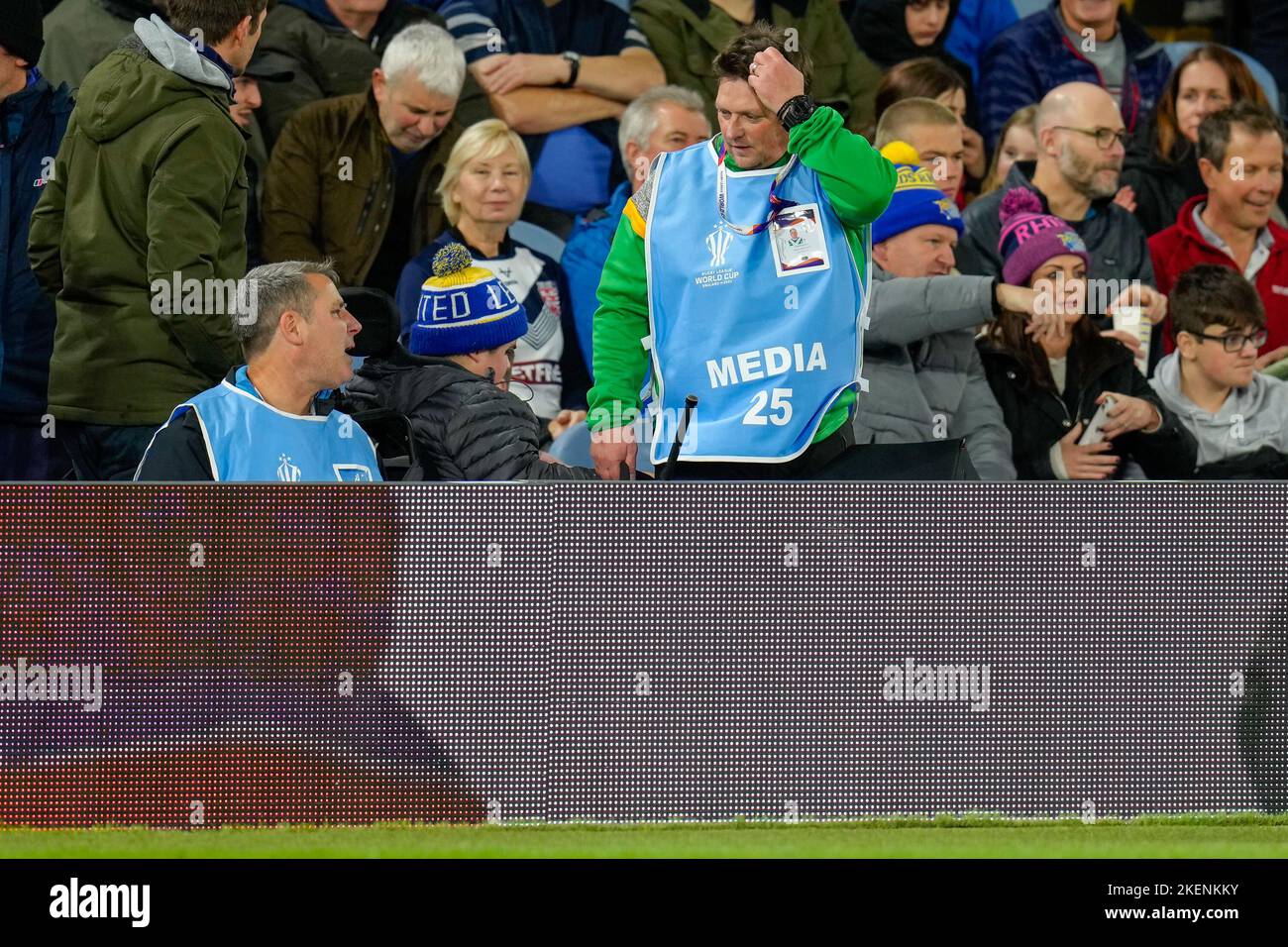 Leeds, Großbritannien. 03.. November 2022. Fotograf Simon Hall während des Rugby League World 2021-Spiels zwischen Australien und Neuseeland in der Elland Road, Leeds, England am 11. November 2022. Foto von David Horn. Quelle: Prime Media Images/Alamy Live News Stockfoto