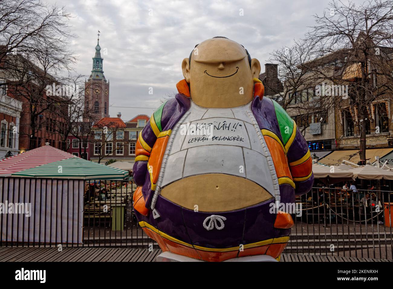 Den Haag, Niederlande. 31. Okt 2022. Haagse Harry Statue von Marnix Rueb auf dem Grote Markt in Den Haag, Niederlande. Stockfoto