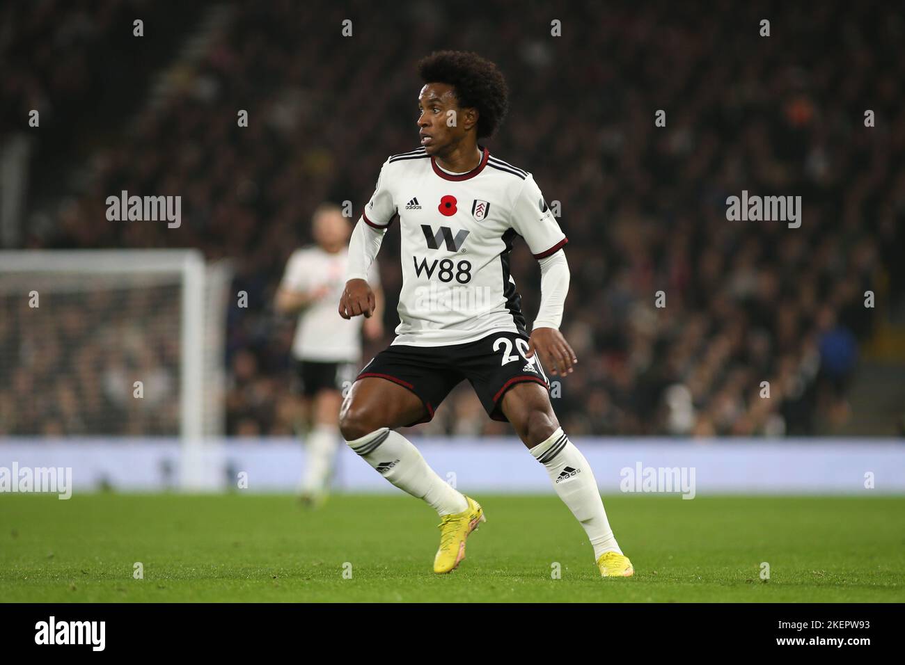 Craven Cottage, Fulham, London, Großbritannien. 13.. November 2022. Premiership Football, Fulham versus Manchester United; Willian of Fulham Credit: Action Plus Sports/Alamy Live News Stockfoto