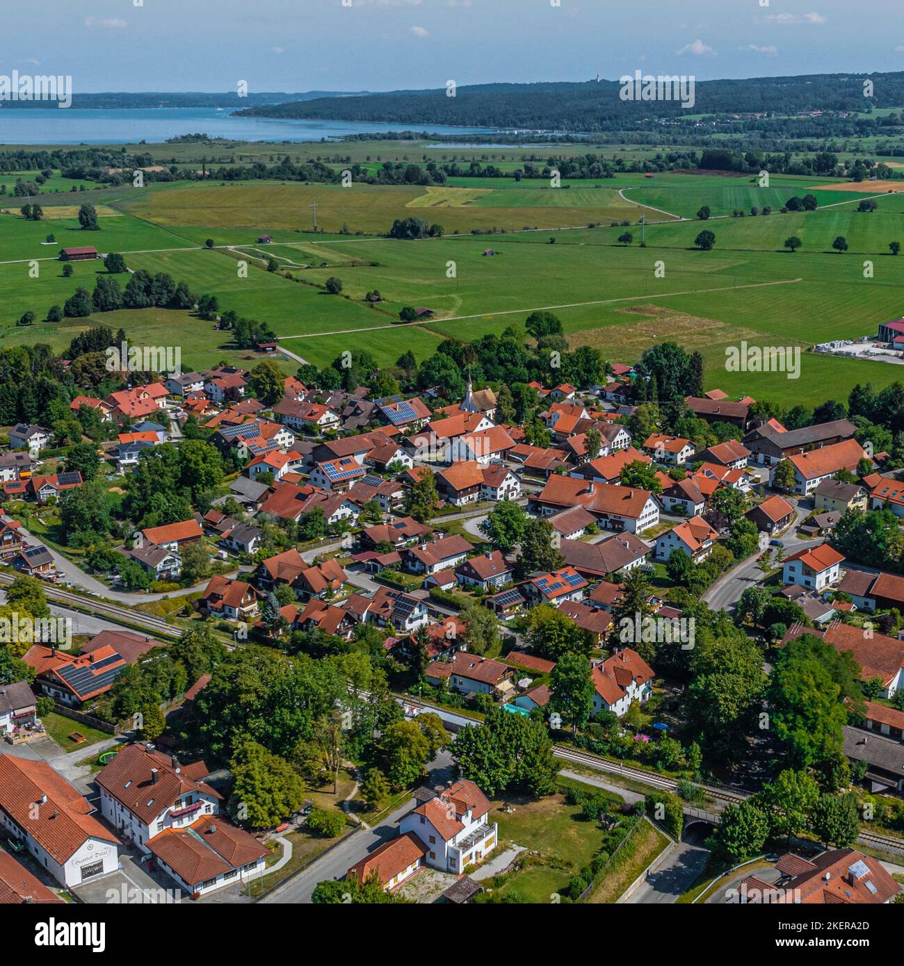 Die Region um Raisting in Bayern, bekannt für ihre Funkerdstation, von oben Stockfoto