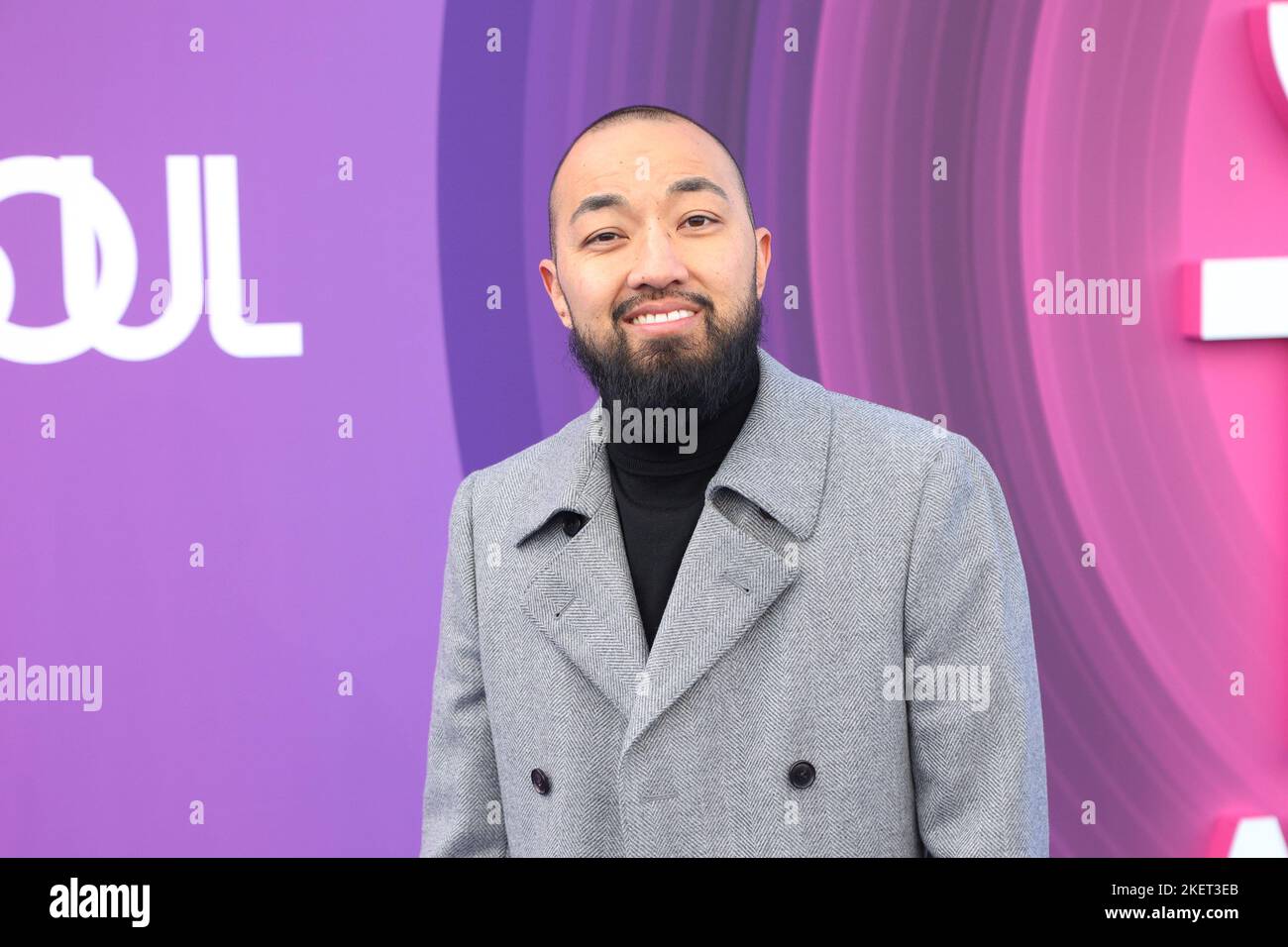 Brian Rikuda, Executive VP of Enterprise Growth Strategy, Business Operations and Programming Strategy bei BET, kommt am Sonntag, den 13. November 2022, zu den Soul Train Awards 2022 in der Orleans Arena im Orleans Hotel and Casino in Las Vegas, Nevada, an. Foto von James Atoa/UPI Stockfoto