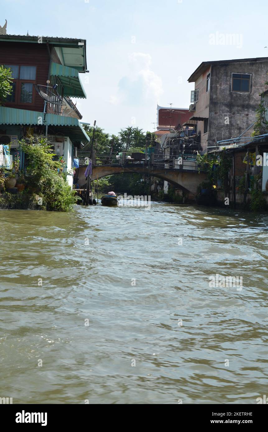 Bangkok beherbergt Kanal bunt Wasser Fluss asiatische Kultur Stockfoto