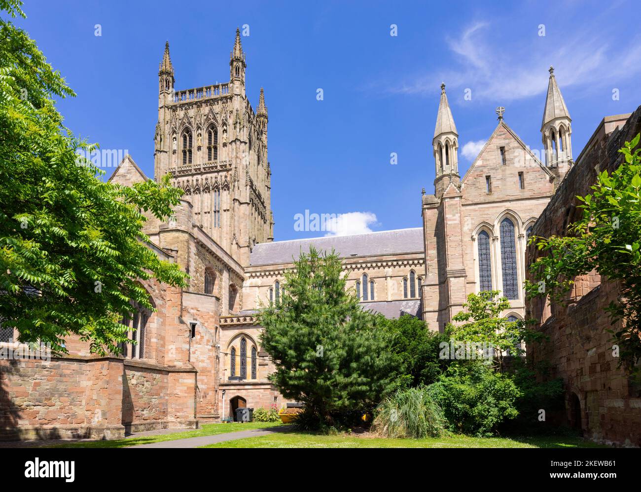 Worcester Cathedral vom College Green Worcester Cathedral Worcester Worcestershire England GB Europa Stockfoto