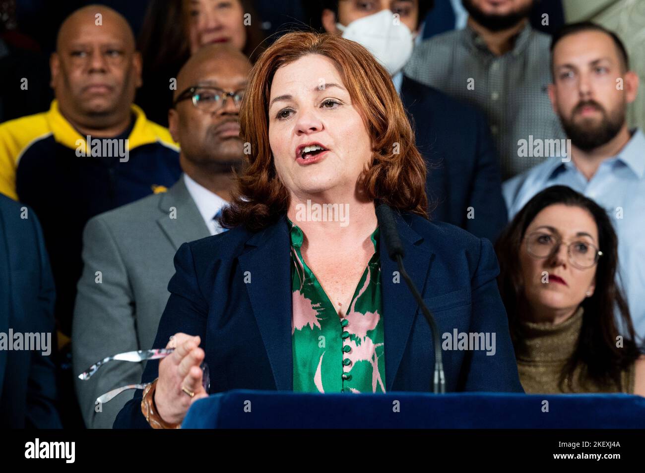 New York, Usa. 14.. November 2022. Christine Quinn, Präsidentin und CEO von Win, spricht auf einer Pressekonferenz über Wohnungsreformen, die Menschen helfen werden, aus dem Tierheim-System auszusteigen und/oder es zu vermeiden. Kredit: SOPA Images Limited/Alamy Live Nachrichten Stockfoto