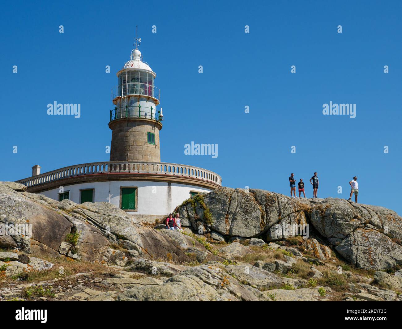 Leuchtturm bei Corrubedo an der Küste Galiciens, Spanien Stockfoto
