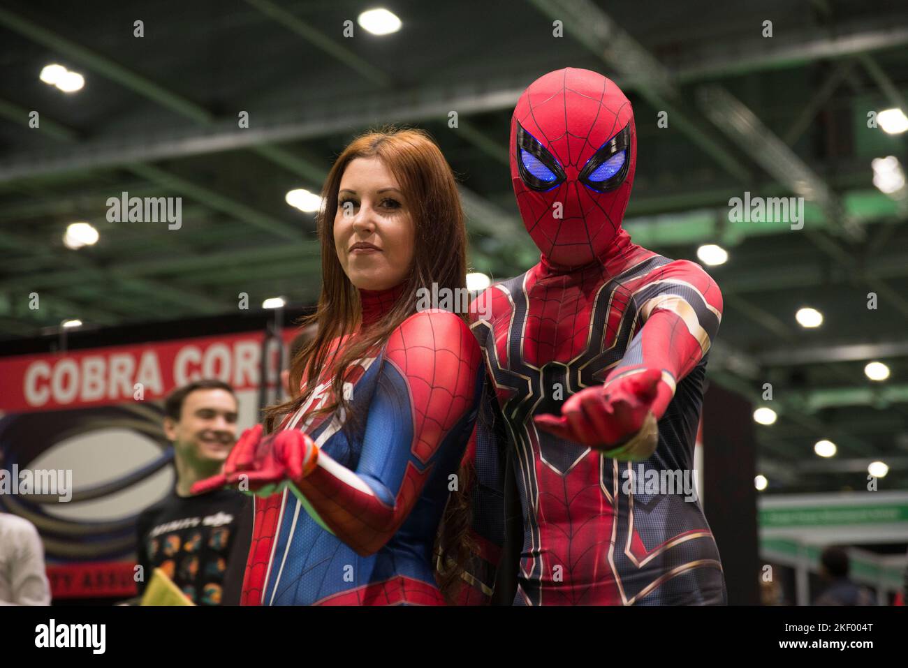 Spiderman und Spiderwoman cosplay Stockfoto