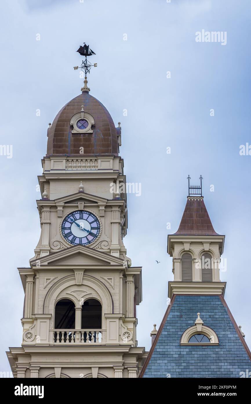 Gloucester, Massachusetts, USA, - 13. September 2022: Uhrstadt des Rathauses. Stockfoto
