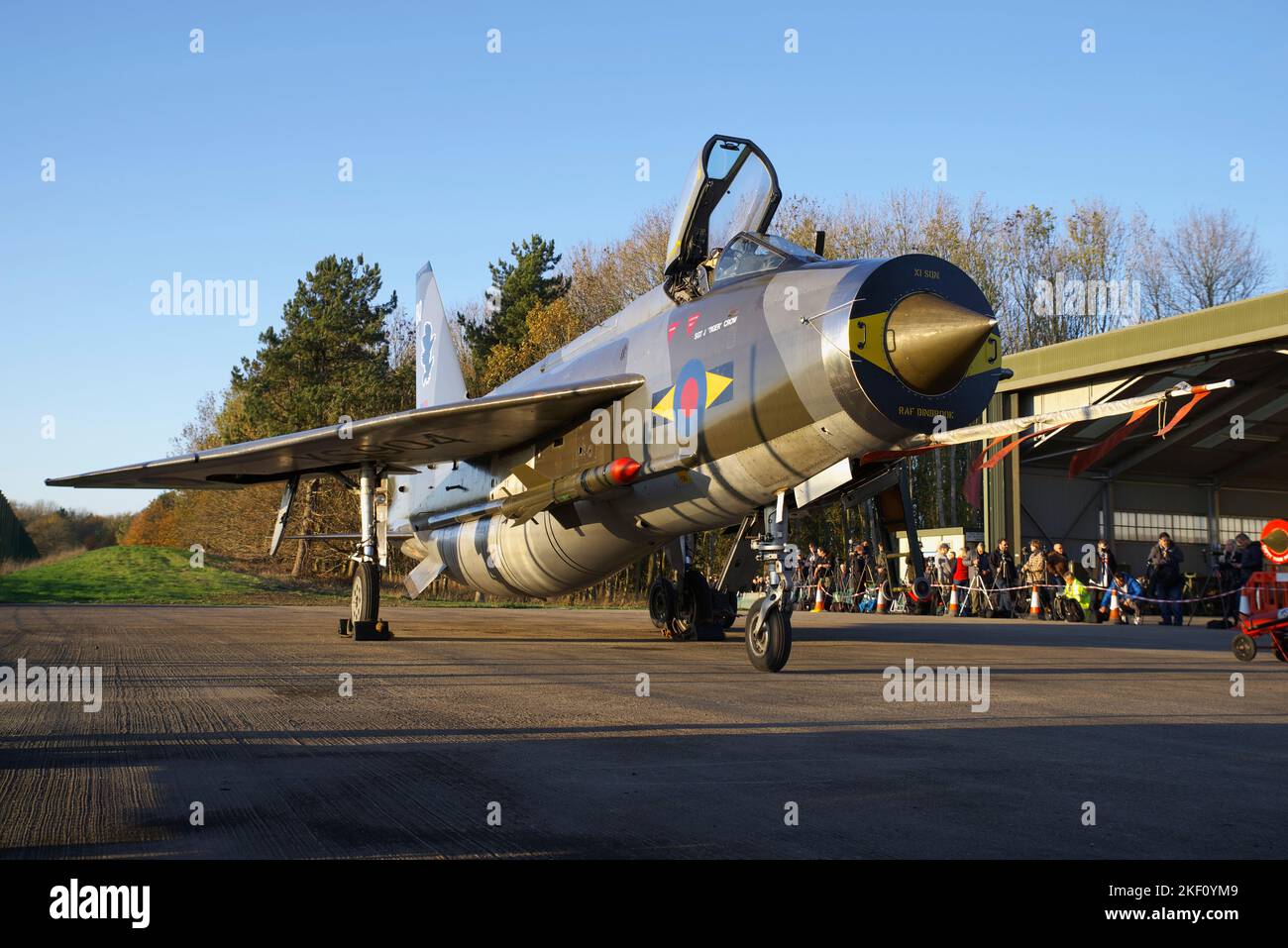 English Electric, /BAC Lightning F6, XS904, Lightning Preservation Group Evening Engine Run, 12.. November 2022, Bruntingthorpe, England, Stockfoto