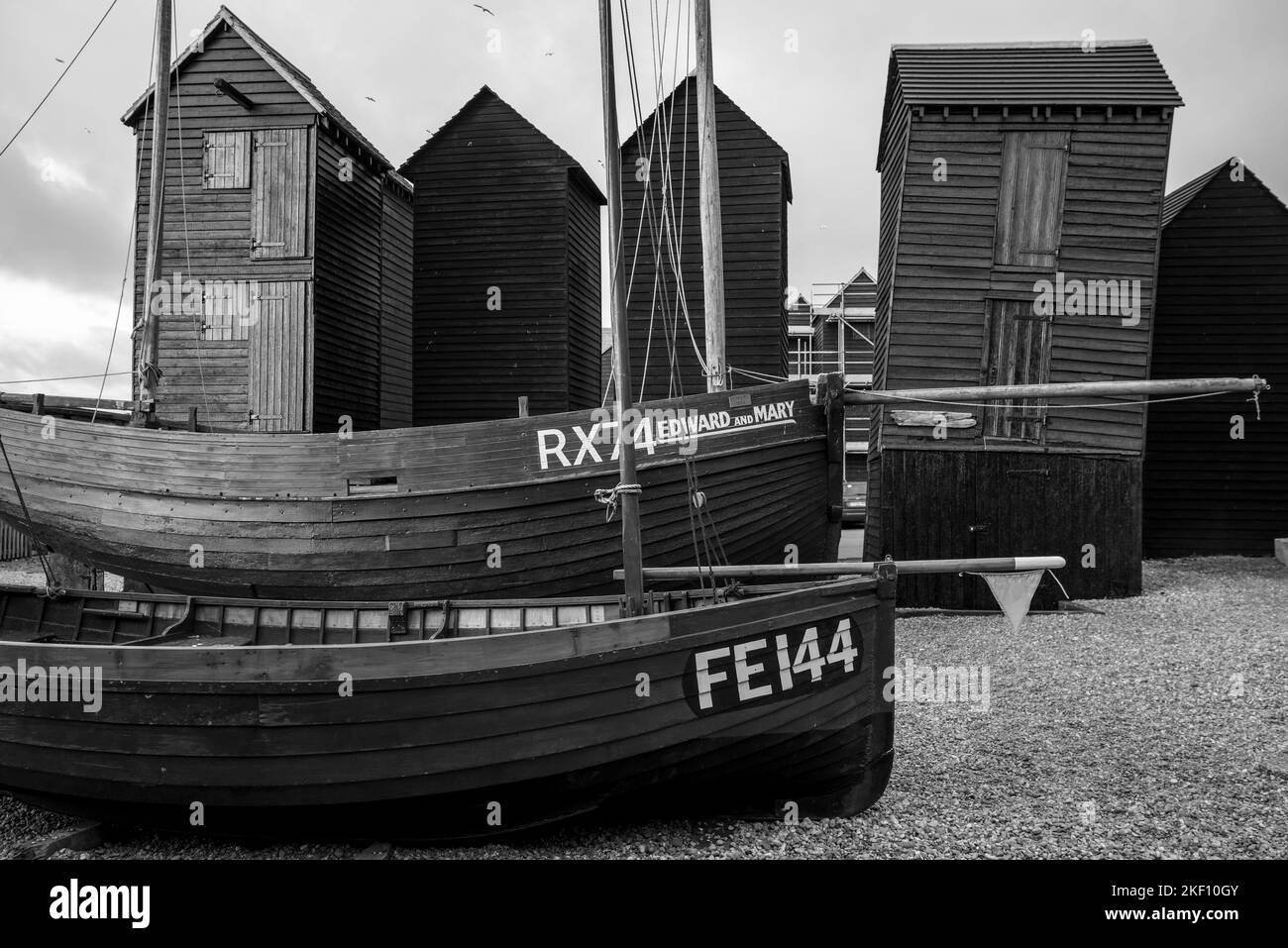 Hastings, East Sussex, Großbritannien, November 11. 2022. Historische Pfaden alte Fischergebäude Stockfoto