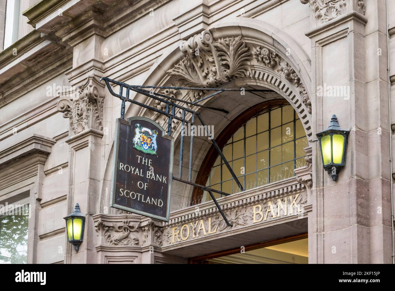 Die Royal Bank of Scotland in der Dundee High Street. Stockfoto